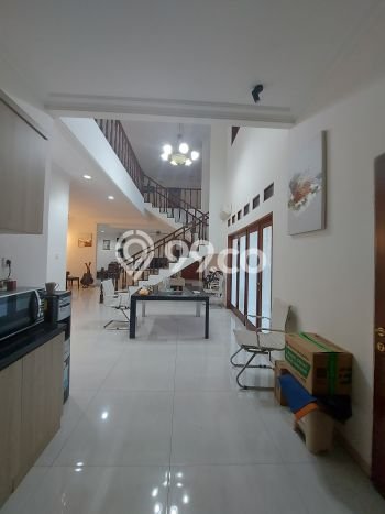 Best Deal Hunian Premium Ideal dan Luas di Kebayoran Lama, Jakarta Selatan Best Deal Hunian Premium Ideal dan Luas di Kebayoran Lama, Jakarta Selatan