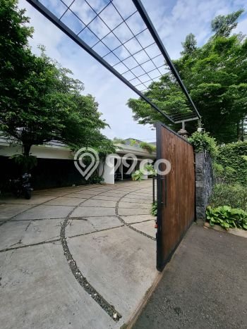 For Sale! Premium House LT 1600m2 Desain Modern di Kemang For Sale! Premium House LT 1600m2 Desain Modern di Kemang