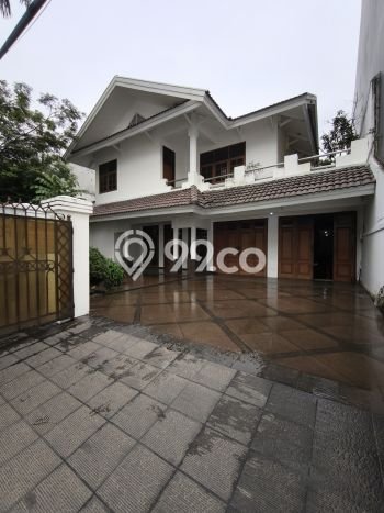 Dijual Rumah Luas Elegan Dengan View Cantik di Mega Kuningan, Jakarta Selatan Dijual Rumah Luas Elegan Dengan View Cantik di Mega Kuningan, Jakarta Selatan