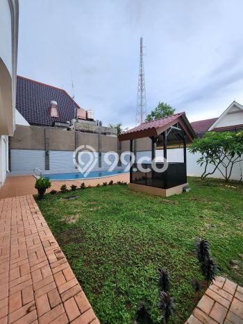 Siap Huni Rumah Mewah 6 Kamar di Cilandak Dekat ke Mana Pun Siap Huni Rumah Mewah 6 Kamar di Cilandak Dekat ke Mana Pun