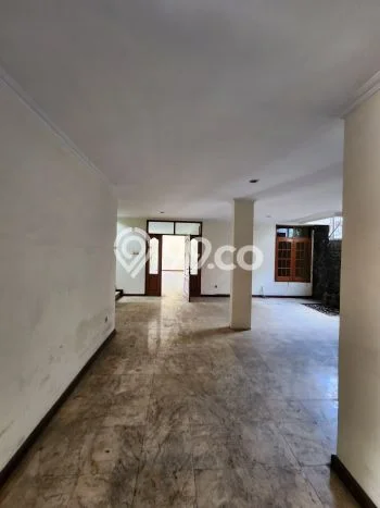 For Sale! Luxury House LT 291m2 Desain Modern di Pegangsaan For Sale! Luxury House LT 291m2 Desain Modern di Pegangsaan