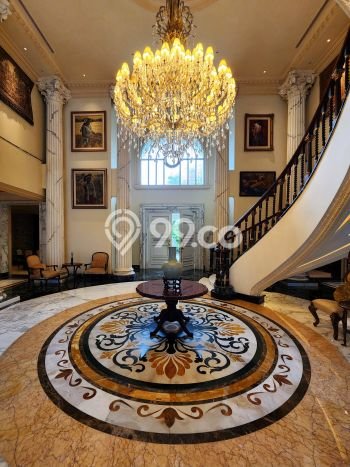 Hunian Elit LB 2700m2 Siap Pakai Desain Elegan di Pondok Indah, Jakarta Selatan Hunian Elit LB 2700m2 Siap Pakai Desain Elegan di Pondok Indah, Jakarta Selatan