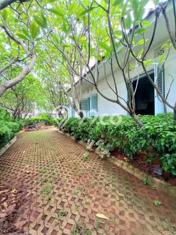 Hunian Eksklusif Siap Huni LT 938m2 di Menteng, Jakarta Pusat Hunian Eksklusif Siap Huni LT 938m2 di Menteng, Jakarta Pusat