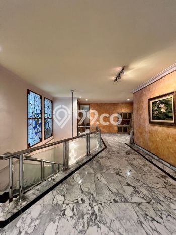 Dijual Rumah Luas Elegan Dengan View Cantik di Mega Kuningan, Jakarta Selatan Dijual Rumah Luas Elegan Dengan View Cantik di Mega Kuningan, Jakarta Selatan