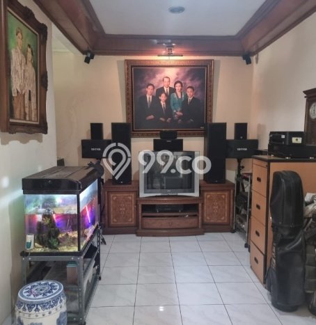 Rumah Mewah LB 200m2 Siap Huni Desain Elegan di Tanjung Barat, Jakarta Selatan Rumah Mewah LB 200m2 Siap Huni Desain Elegan di Tanjung Barat, Jakarta Selatan