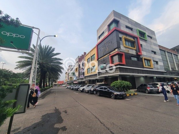 Ruko Disewa di Tangerang dengan LB 245m2 Area Komersial Ramai Ruko Disewa di Tangerang dengan LB 245m2 Area Komersial Ramai