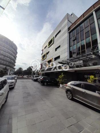 Unit Ruko Dijual di Tangerang LT 82m2 & LB 245m2 Unit Ruko Dijual di Tangerang LT 82m2 & LB 245m2