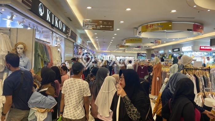Komersial untuk disewa di Tangerang punya LT 10m2 & LB 10m2 harga sewa kompetitif Komersial untuk disewa di Tangerang punya LT 10m2 & LB 10m2 harga sewa kompetitif