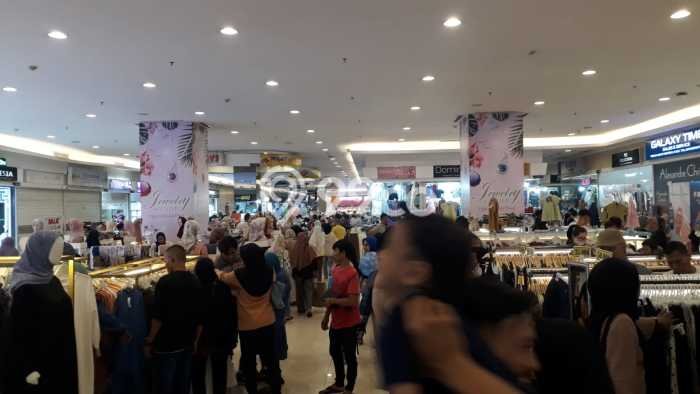 Komersial untuk disewa di Tangerang punya LT 10m2 & LB 10m2 harga sewa kompetitif Komersial untuk disewa di Tangerang punya LT 10m2 & LB 10m2 harga sewa kompetitif