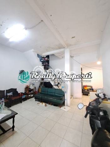 Jual Rumah Eksklusif 5 KT di Jatiwaringin, Bekasi Jual Rumah Eksklusif 5 KT di Jatiwaringin, Bekasi