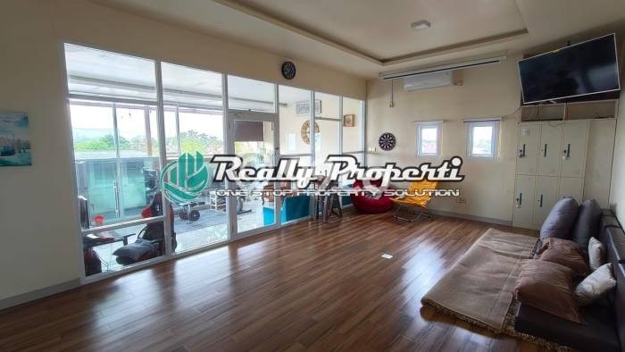 Ready to Use! Premium House LT 407m2 Desain Elegan di Pondok Bambu Ready to Use! Premium House LT 407m2 Desain Elegan di Pondok Bambu