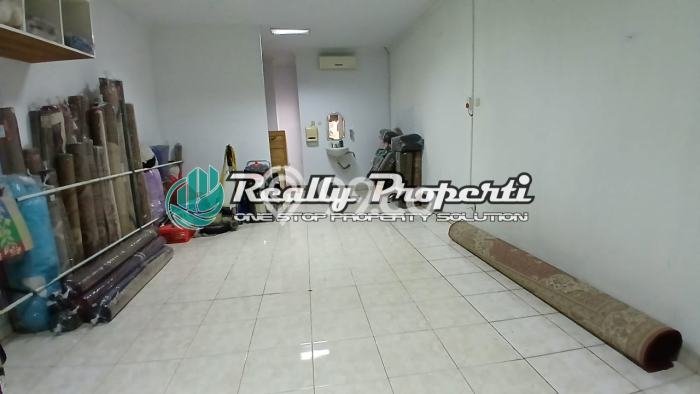 Ruko Bagus LT 90m2 LB 172m2 Dijual di Rawalumbu Bekasi Ruko Bagus LT 90m2 LB 172m2 Dijual di Rawalumbu Bekasi