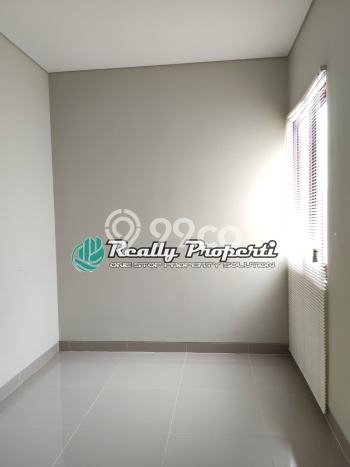 Siap Huni Rumah Mewah 3 Kamar di Pondokmelati Dekat ke Mana Pun Siap Huni Rumah Mewah 3 Kamar di Pondokmelati Dekat ke Mana Pun