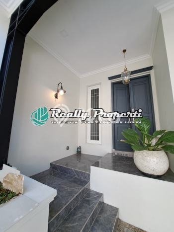 Jual Rumah Mewah Megah Dengan View Eksklusif di Jatibening, Bekasi Jual Rumah Mewah Megah Dengan View Eksklusif di Jatibening, Bekasi
