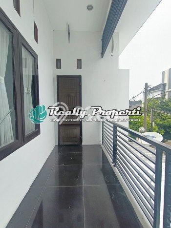 Rumah Modern 4 Kamar LT 112m2 di Jatimakmur Rumah Modern 4 Kamar LT 112m2 di Jatimakmur