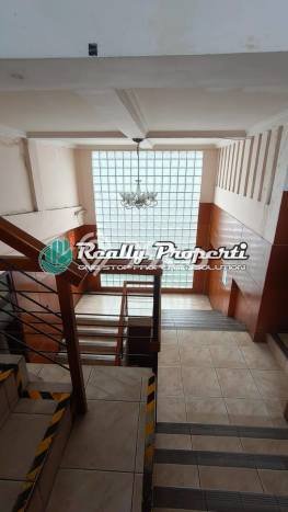 Kantor Bagus LT 445m2 LB 727m2 Dijual di Jatinegara Jakarta Timur Kantor Bagus LT 445m2 LB 727m2 Dijual di Jatinegara Jakarta Timur