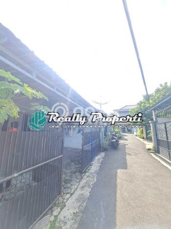 Jual Rumah Eksklusif 5 KT di Jatiwaringin, Bekasi Jual Rumah Eksklusif 5 KT di Jatiwaringin, Bekasi