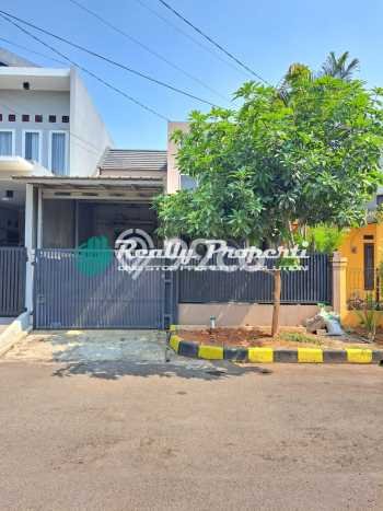 Rumah Modern 3 KT di Cikunir Bekasi Semi Furnished Rumah Modern 3 KT di Cikunir Bekasi Semi Furnished