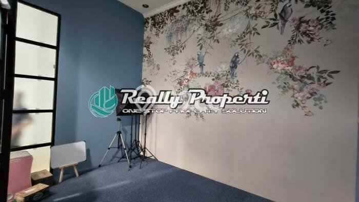 Kantor Bagus LT 445m2 LB 727m2 Dijual di Jatinegara Jakarta Timur Kantor Bagus LT 445m2 LB 727m2 Dijual di Jatinegara Jakarta Timur