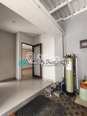 Siap Huni Rumah Mewah 3 Kamar di Pondokmelati Dekat ke Mana Pun Siap Huni Rumah Mewah 3 Kamar di Pondokmelati Dekat ke Mana Pun