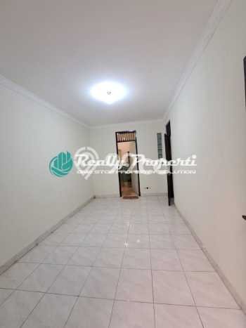 Rumah Modern 3 KT di Cikunir Bekasi Unfurnished Rumah Modern 3 KT di Cikunir Bekasi Unfurnished