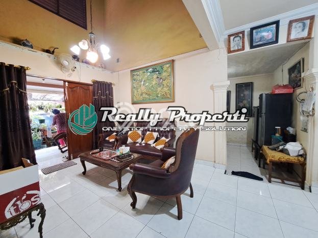 Rumah Modern 5 KT LT 126m2 di Jatiwaringin Rumah Modern 5 KT LT 126m2 di Jatiwaringin