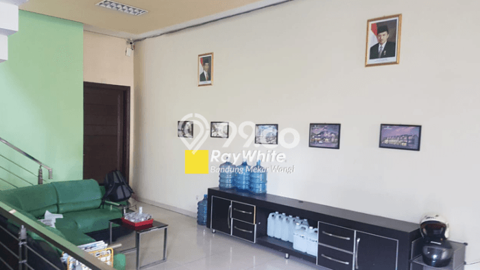 Ruko Bagus Dijual LB 1500m2 Lokasi Strategis Bandung Area Cocok untuk Bisnis Ruko Bagus Dijual LB 1500m2 Lokasi Strategis Bandung Area Cocok untuk Bisnis