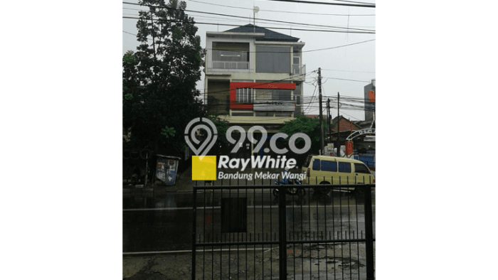 Ruko Bagus Dijual LB 1500m2 Lokasi Strategis Bandung Area Cocok untuk Bisnis Ruko Bagus Dijual LB 1500m2 Lokasi Strategis Bandung Area Cocok untuk Bisnis