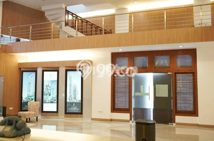 Komersial Dijual di Surabaya LT 3180m2 & LB 1000m2 Lokasi Terbaik! Komersial Dijual di Surabaya LT 3180m2 & LB 1000m2 Lokasi Terbaik!