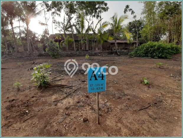 Tanah untuk Dijual Lokasi Moyudan, Sleman Luas 106m2 SHM Tanah untuk Dijual Lokasi Moyudan, Sleman Luas 106m2 SHM