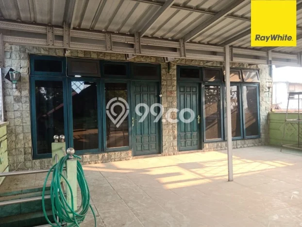Hunian Asri 6 KT di , Surabaya - Luas Tanah 288m2m² Hunian Asri 6 KT di , Surabaya - Luas Tanah 288m2m²