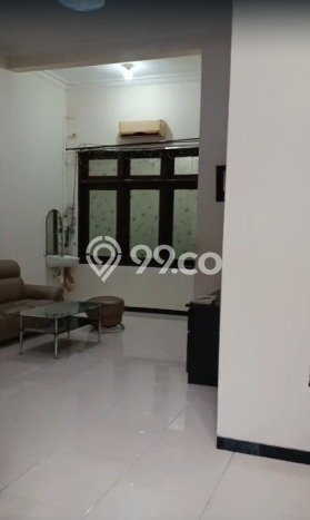 Jual Rumah Favorit Siap Huni LB 220m2 di Wonokromo, Surabaya Jual Rumah Favorit Siap Huni LB 220m2 di Wonokromo, Surabaya