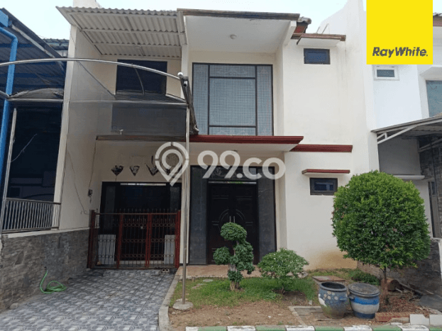 Jual Rumah Favorit Siap Huni LB 220m2 di Wonokromo, Surabaya Jual Rumah Favorit Siap Huni LB 220m2 di Wonokromo, Surabaya