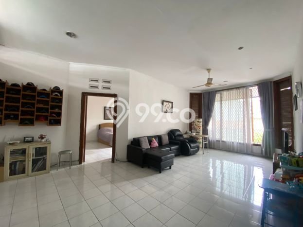 INVESTASI TEPAT! Rumah di Lebak Bulus, LT 334m² LB 300m² INVESTASI TEPAT! Rumah di Lebak Bulus, LT 334m² LB 300m²