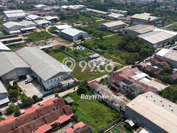 HOT DEAL! Tanah di Ciputat, Luas 1000m2m², Area Premium HOT DEAL! Tanah di Ciputat, Luas 1000m2m², Area Premium