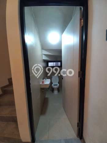 Dijual Rumah Strategis Bagus Punya 3 KT di Ciputat Timur Tangerang Selatan SHM Dijual Rumah Strategis Bagus Punya 3 KT di Ciputat Timur Tangerang Selatan SHM