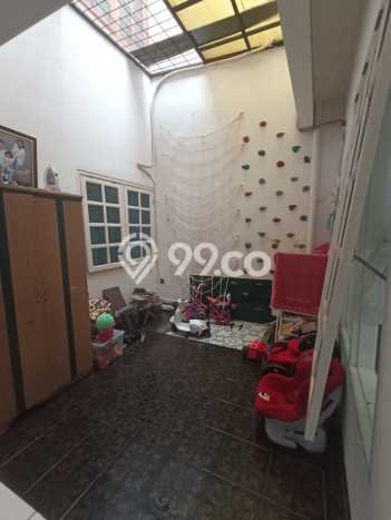 Dijual Cepat Rumah Favorit Siap Huni LB 180m2 di Cinere, Depok Dijual Cepat Rumah Favorit Siap Huni LB 180m2 di Cinere, Depok