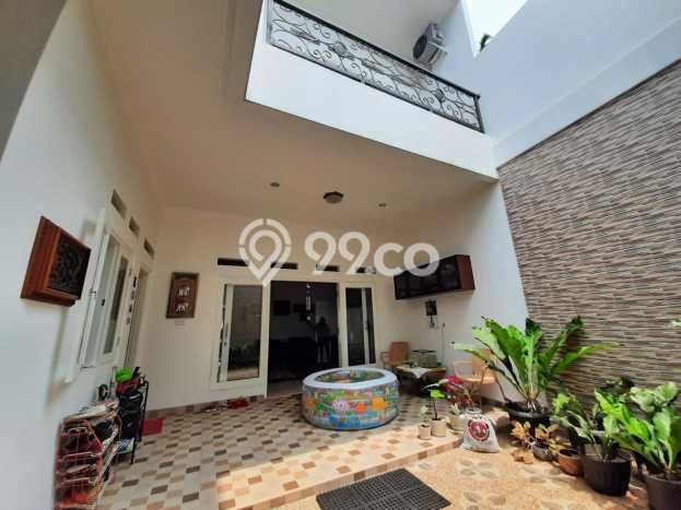 For Sale! Luxury House LT 247m2 Desain Elegan di Cirendeu For Sale! Luxury House LT 247m2 Desain Elegan di Cirendeu