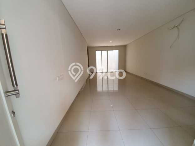 Siap Huni Hunian Elit 3 Kamar di Cilandak Dekat ke Mana Pun Siap Huni Hunian Elit 3 Kamar di Cilandak Dekat ke Mana Pun