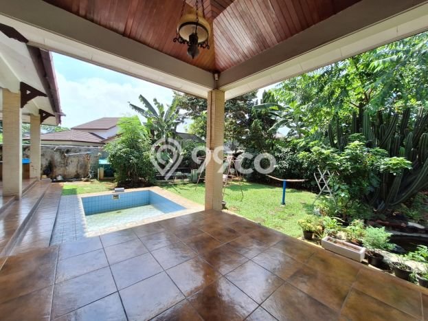 Rumah Elit Modern Tanpa Renovasi di Cireundeu Tangerang Rumah Elit Modern Tanpa Renovasi di Cireundeu Tangerang