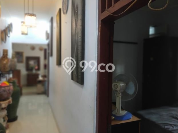 Rumah Modern 5 KT di Cisalak Depok Semi Furnished Rumah Modern 5 KT di Cisalak Depok Semi Furnished