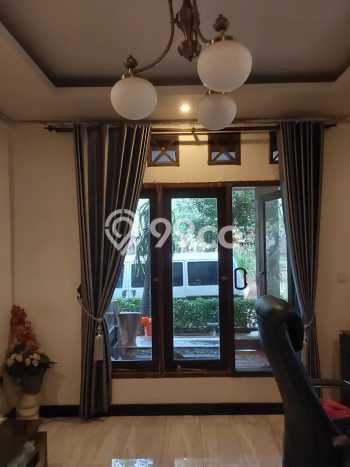 For Sale Rumah Elit Exclusive di Ciputat Timur, Tangerang Selatan For Sale Rumah Elit Exclusive di Ciputat Timur, Tangerang Selatan