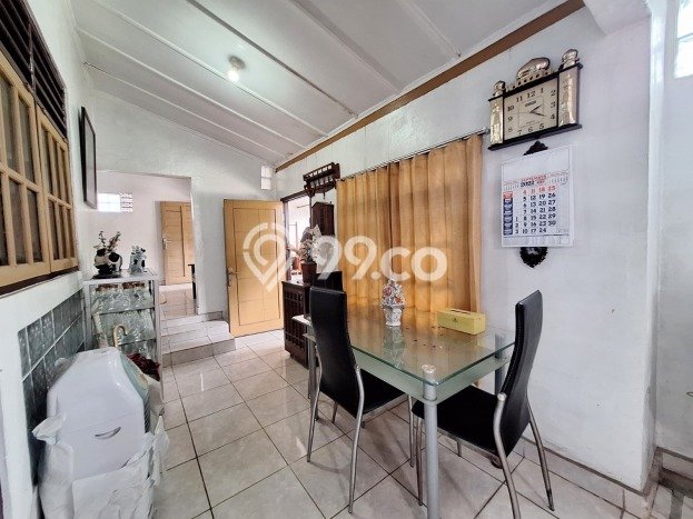 Dijual Rumah Premium dengan Fasilitas Sekitar Komplit di Cibinong, Bogor Dijual Rumah Premium dengan Fasilitas Sekitar Komplit di Cibinong, Bogor