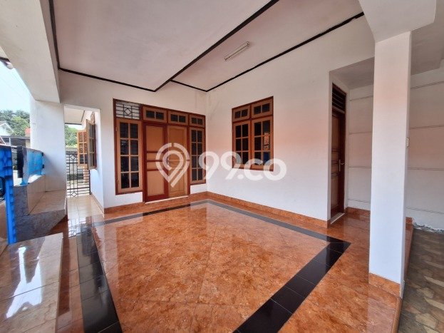 Rumah Modern Cantik 4 Kamar Siap Huni di Cibinong Rumah Modern Cantik 4 Kamar Siap Huni di Cibinong