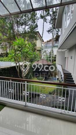 Ready to Use! Luxury House LT 298m2 Desain Modern di Dago Ready to Use! Luxury House LT 298m2 Desain Modern di Dago