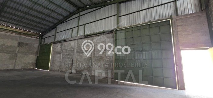 Disewakan Gudang di Kawasan Ramai Kopo Luas 1870m2 Disewakan Gudang di Kawasan Ramai Kopo Luas 1870m2