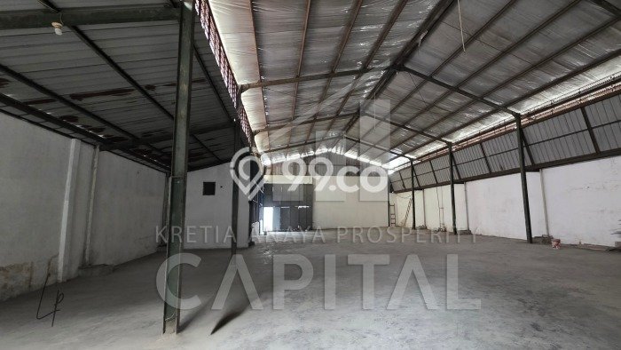 SEWA TERBAIK! Gudang Kawasan , Luas 540m2m², Jalan Strategis SEWA TERBAIK! Gudang Kawasan , Luas 540m2m², Jalan Strategis
