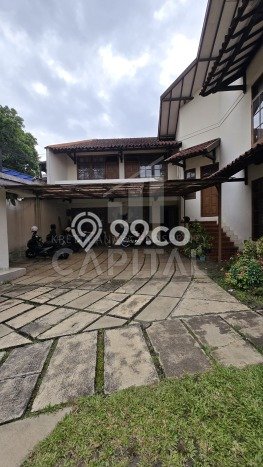 Ready to Use! Premium House LT 500m2 Desain Modern di Cigadung Ready to Use! Premium House LT 500m2 Desain Modern di Cigadung