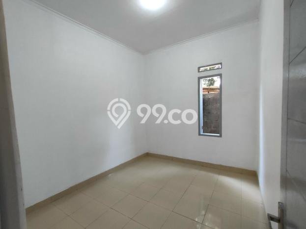 Rumah dengan Lokasi Strategis 2 KT di Cikutra, Bandung Rumah dengan Lokasi Strategis 2 KT di Cikutra, Bandung