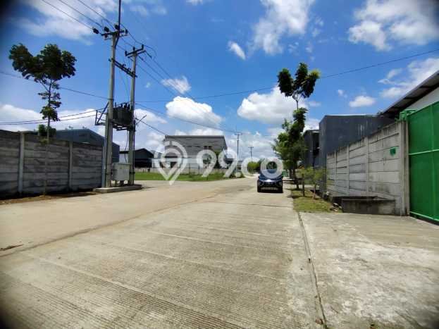 Gudang Dijual Lokasi Stratagis di Gunung Sindur Bogor Cocok untuk Bisnis Gudang Dijual Lokasi Stratagis di Gunung Sindur Bogor Cocok untuk Bisnis